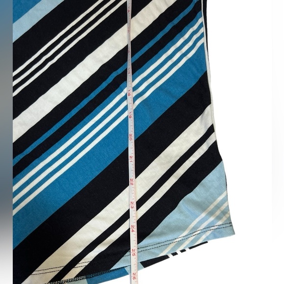 Adrianna Papell - Womens Sleeveless Striped Top Sz. MD - Picture 4 of 8